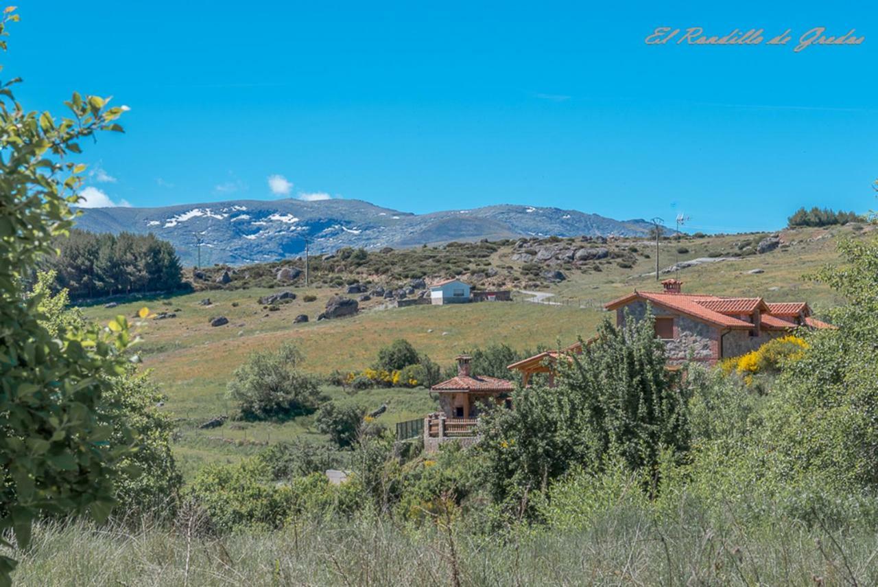 El Rondillo De Gredos Guest House Hoyos del Collado ภายนอก รูปภาพ